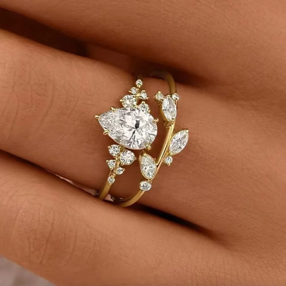 NEW 18k Gold Pear Cut Diamond Ring Set of 2 Rings